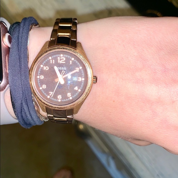 Women’s fossil watch - Picture 2 of 5